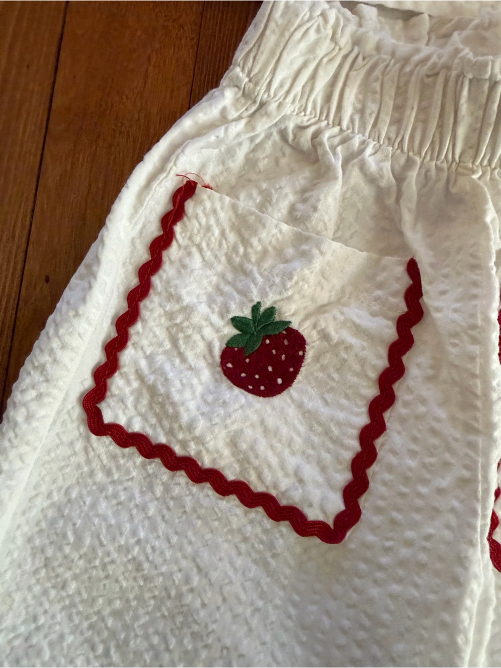 Zara Strawberry Set - Picture 2 of 5